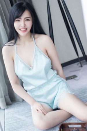 年轻的女教师2电影