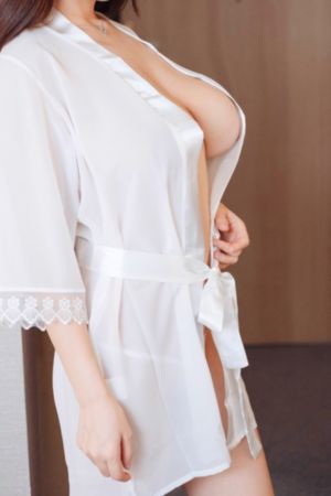 青青河边草观看