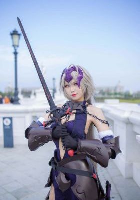 小镇姑娘在线观看