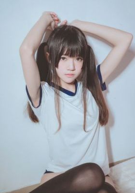 年轻的嫂子4在线播放