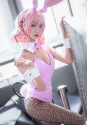 何蓝逗